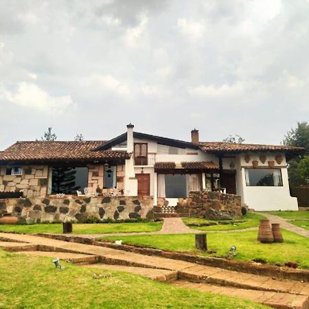 Cabanas "Rancho La Mesa" Pátzcuaro Esterno foto