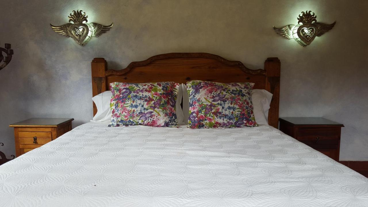 Cabanas "Rancho La Mesa" Pátzcuaro Esterno foto